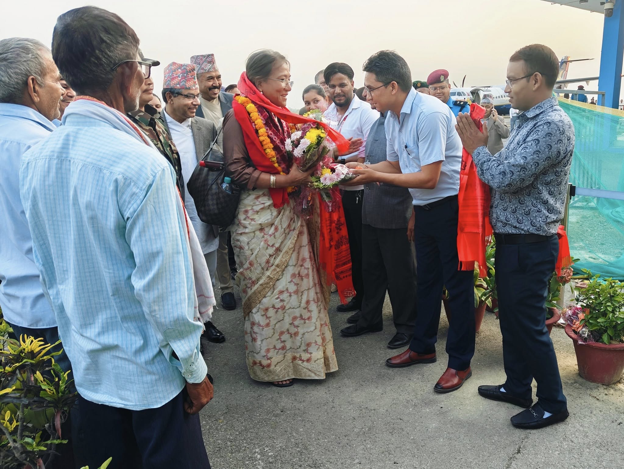 लुम्बिनी बौद्ध विश्वविद्यालयमा सम्माननीय कामु प्रधानन्यायाधीश सपना प्रधान मल्ललाई भव्य स्वागत