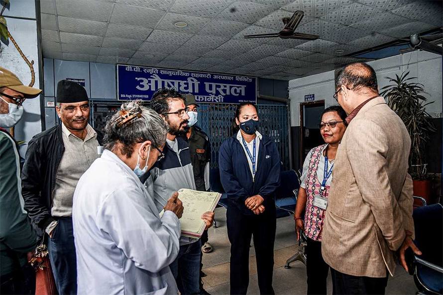 बीपी स्मृति अस्पताललाई फोहोर प्रकरणमा कारबाही, ५० हजार रुपैयाँ जरिवाना