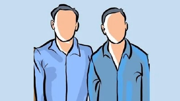 स्रोत नखुलेको १४ लाखसहित दुई जना पक्राउ