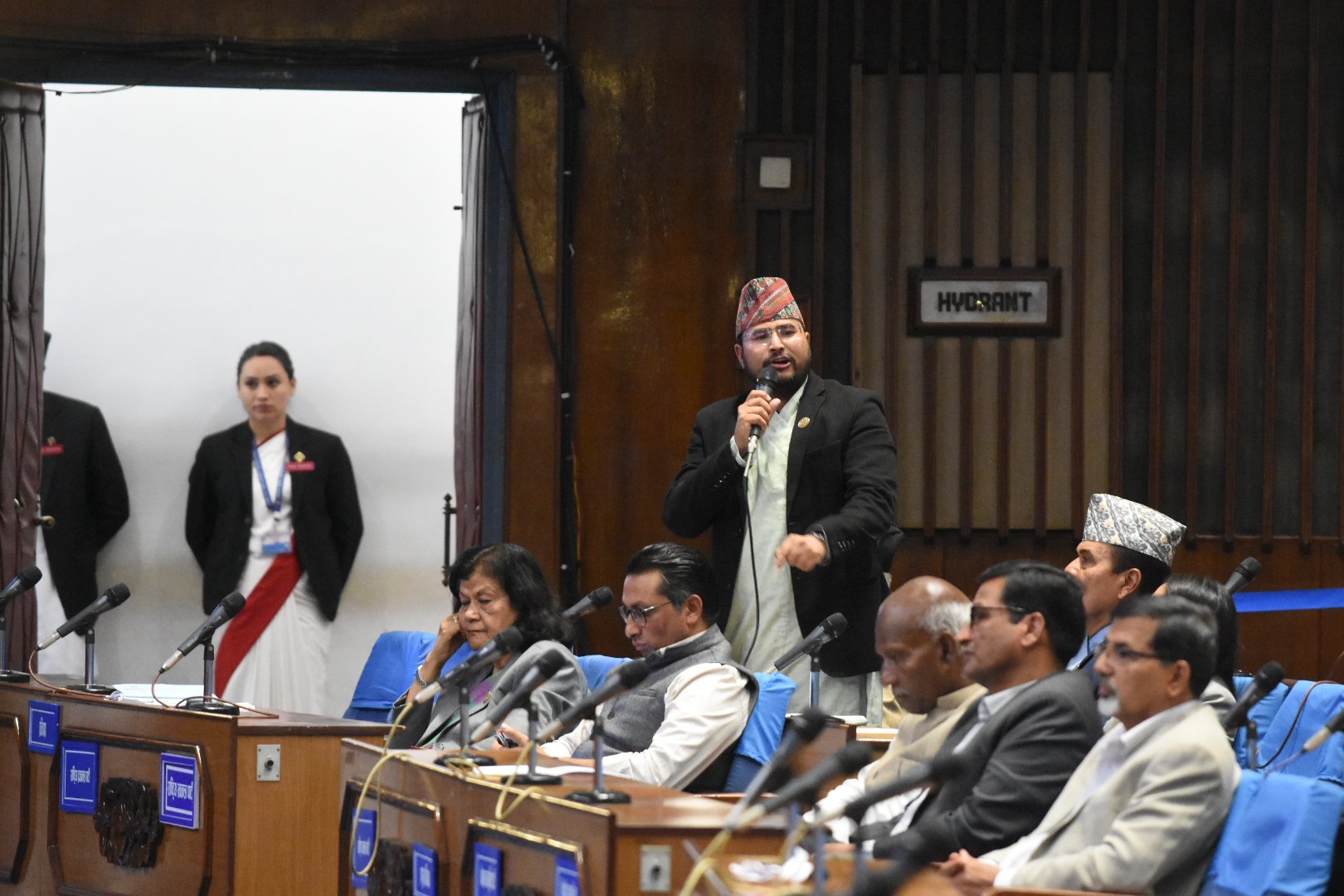 रकारले संविधान विपरीत काम गरिरहेको छः सांसद शाही